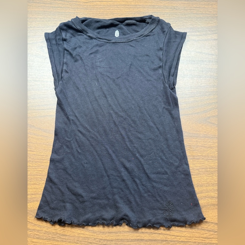 Free People Movement XS/S Black ribbed ruffle detail‎ Women's Top